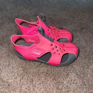 Nike Bright Pink and Dark Gray Sandals size 10C